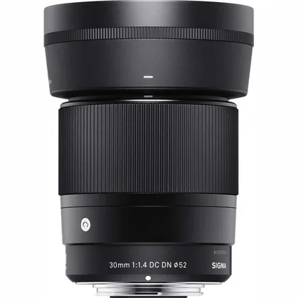 30mm F1.4 DC DN | Contemporary